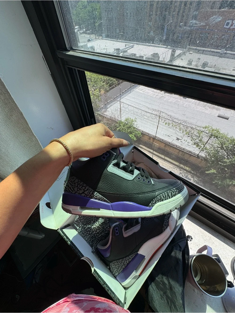 Jordan Men’s Black & Purple Retro Basketball Sneakers